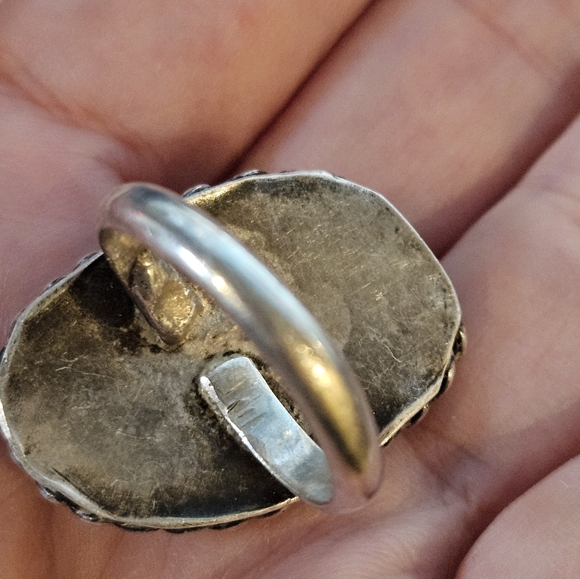 Vintage Navajo Turquoise Sterling Silver Ring - Picture 4 of 6